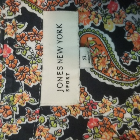 Paisley print button up - Picture 4 of 4